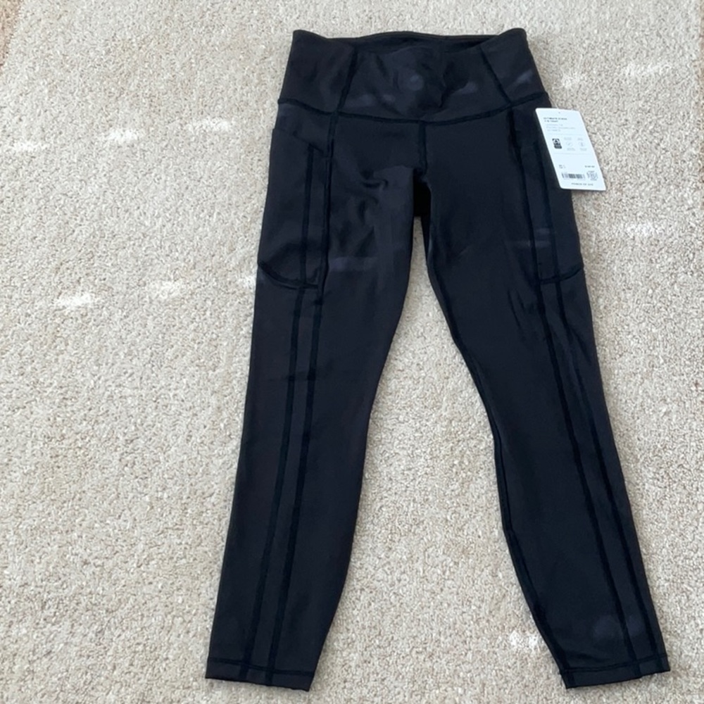 NWY Athleta Ultimate Stash 7/8 Tights